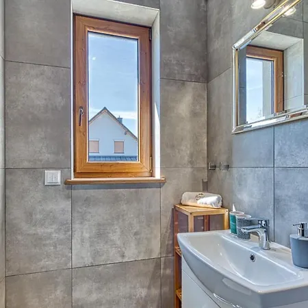 Rezydencja Izerska By Royal Aparts Prestige Z Basenem,sauna Oraz Panorama Gor Apartment *