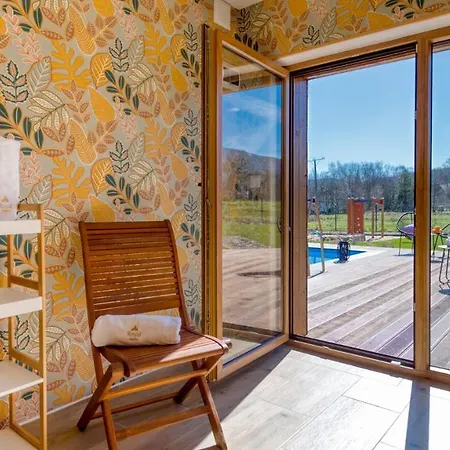Rezydencja Izerska By Royal Aparts Prestige Z Basenem,sauna Oraz Panorama Gor Apartment *